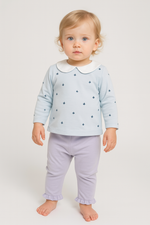 Pastel Mavi Çiçek Nakışlı Bebe Yaka 2’li Kız Bebek Takımı – Uzun Kollu Üst & Fırfırlı Lavanta Pantolon, 6-12 Ay