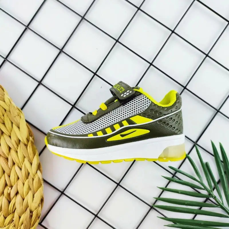 Çocuk Haki Yeşil Spor Ayakkabı - Konforlu Ve Şık Tasarım - Çocuk Ayakkabıları/Erkek Çocuk Ayakkabı