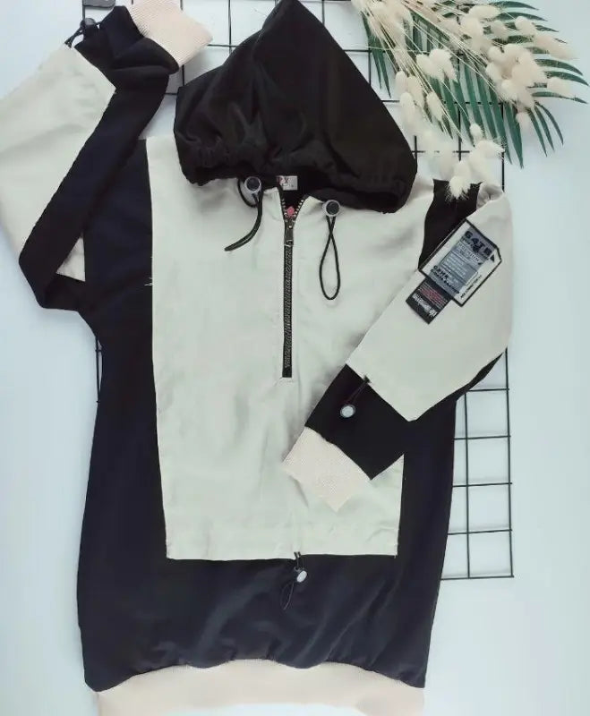 Çocuk Siyah Sweatshirt - Rahat Ve Şık Seçenekler Çocuklar İçin - Kız Çocuk Giyim/Kız Çocuk Sweatshirt