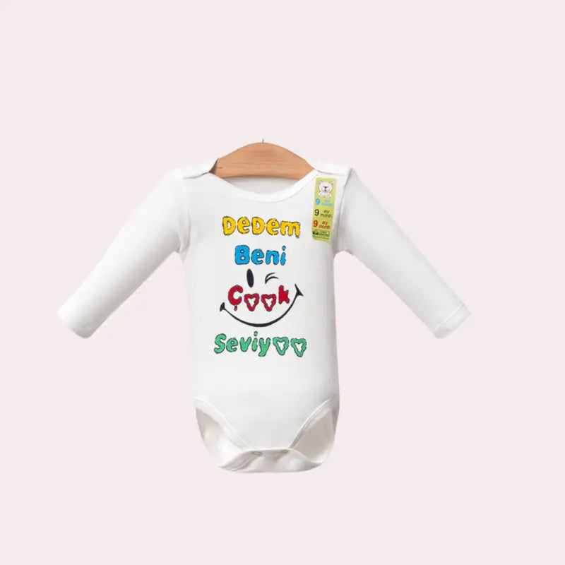 Dedem Beni Çok Seviyor Yazılı Bebek Zıbın | Uzun Kollu | 1 - 9 Ay | Beyaz - Bebek Giyim/Kız Bebek Giyim/Kız Bebek Zıbın