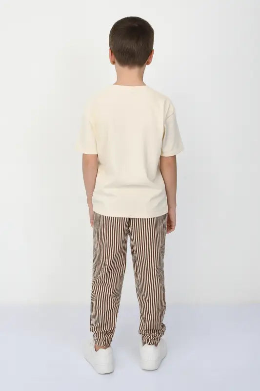 Erkek Çocuk Dont Quıt Yazılı Kısa Kollu Tişörtlü - Beli Lve Paça Kısmı Lastikli- Çizgili - Cep Detaylı Pantolon Takım