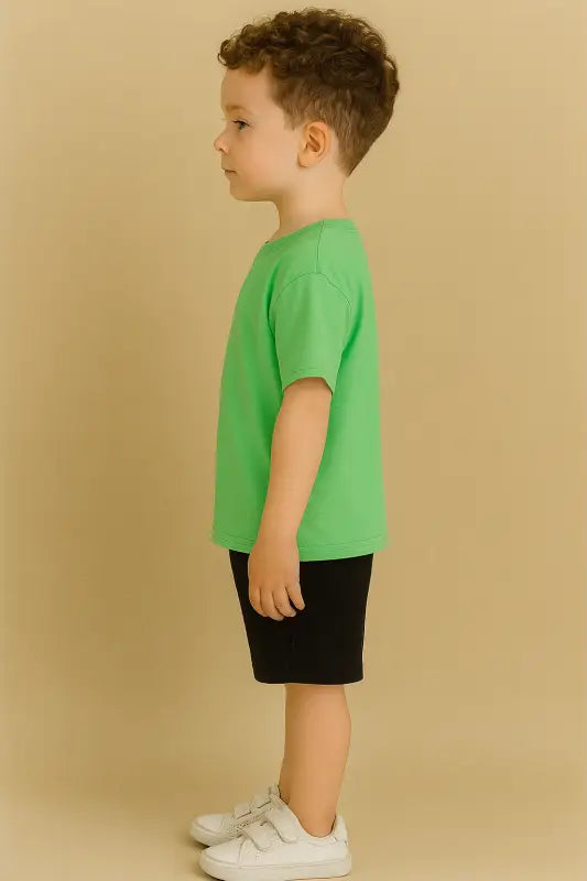 Erkek Çocuk I Dont Couse Trouble Yazılı Yeşil Renkli Kısa Kollu Tişörtlü Şortlu Takım - Bebek Giyim/Erkek Bebek