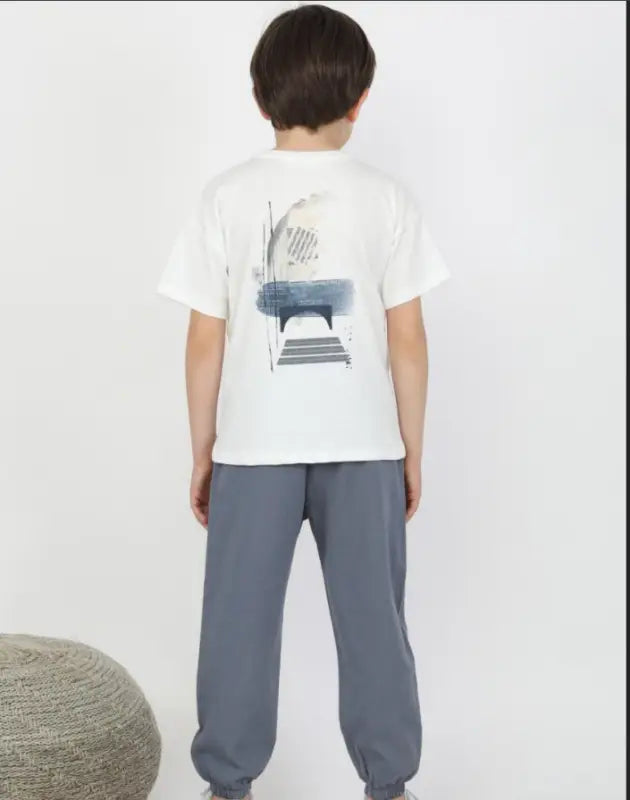 Erkek Çocuk Kısakollu - Bisiklet Yaka - Tişörtlü - Bel Ve Bilek Kısmı Lastikli - Cep Detaylı- Uzun Paça -Keten