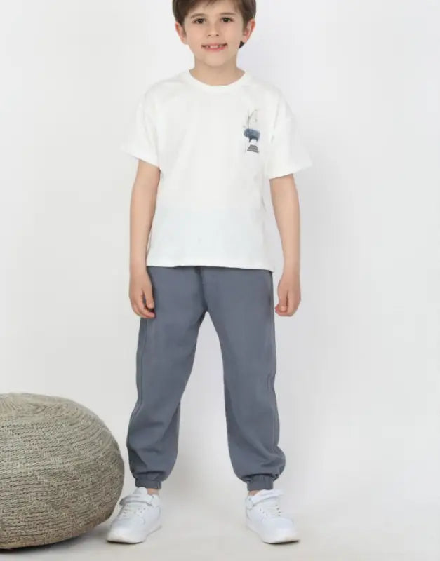 Erkek Çocuk Kısakollu - Bisiklet Yaka - Tişörtlü - Bel Ve Bilek Kısmı Lastikli - Cep Detaylı- Uzun Paça -Keten