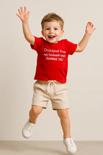 Erkek Çocuk Only Good Vibes Yazılı Kırmızı Renk - Kısa Kollu - Bisiklet Yaka- Tişörtlü - Bel Kısmı Lastikli - Şort