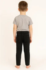 Erkek Çocuk Siyah Likralı Jean Pantolon – Slim Fit 5 Cep % 98 Pamuk % 2 Elastan (5-7 Yaş) - Erkek Çocuk Giyim/Erkek