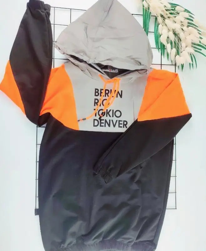 Kız Çocuk Turuncu Uzun Sweatshirt: Rahat Kesim Ve Şık Tasarım! - Kız Çocuk Giyim/Kız Çocuk Sweatshirt