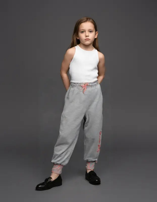 Kız Çocuk You Really Yazı Baskılı Bağcıklı Alt Eşofman - Lastikli - Gri Renk - Cepli - 5 - 8 Yaş - Kız Çocuk Giyim/Kız