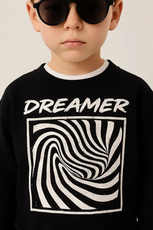 Erkek Çocuk Dreamer Yazılı -Siyah Renk- Uzun Kollu- Sweat-Kot Pantolonlu Takım - Erkek Çocuk Giyim/Erkek Çocuk Takım
