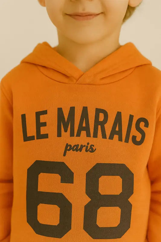 Erkek Çocuk “Le Marais 68” Turuncu Kapüşonlu Eşofman Takımı | 5-7 Yaş Jogger Pantolon & Pamuklu Kumaş - Erkek Çocuk