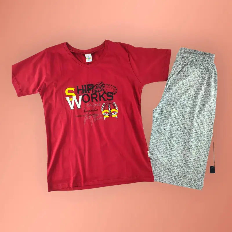 Erkek Çocuk Yazlık Pijama Takımı | Kırmızı Tshirt & Gri Kapri | 7 - 12 Yaş - Erkek Çocuk Giyim/Erkek Çocuk Pijama &