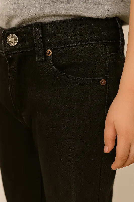 Rkek Çocuk Siyah Slim Fit Jean Pantolon – Likralı 5 Cep Mat Taşlama % 98 Pamuk % 2 Elastan (7-9 Yaş) - Erkek Çocuk