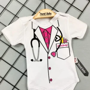 Doktor desenli beyaz pamuklu u00e7u0131tu00e7u0131tlu0131 erkek bebek zu0131bu0131nu0131 0-6 ay - Gorsel 5