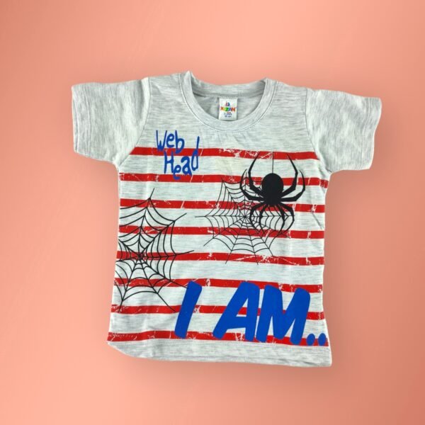 Erkek çocuk şortlu takım gri renkli baskılı tişört ve mavi şort, rahat ve dayanıklı - Gorsel 3