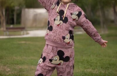 Pembe Kapşonlu Bebek Takımı 2 Parça Kız Bebek Giyim Mickey Baskılı rahat ve şık