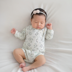 Erkek Bebek Kuzu Baskılı Pamuklu Uzun Kollu Çıtçıtlı Bady - Almira Bebek