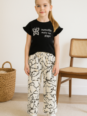 Kız Çocuk - Kelebek Baskılı Tişörtlü  - Pantolonlu Takım - Almira Bebek