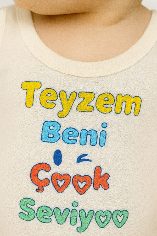 Ünisex Teyzem Beni Çok Seviyor Yazılı Sıfır Kollu Çıtçıtlı Bady - 3. görsel