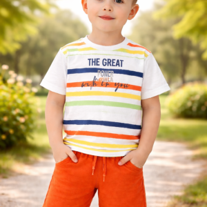 Çizgili Tişört ve Turuncu Şort Erkek Çocuk Takımı rahat hareket özgürlüğü