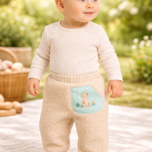 Erkek Bebek Pantolon Krem Peluş Ayıcık Baskılı Beli Lastikli ve Cepli