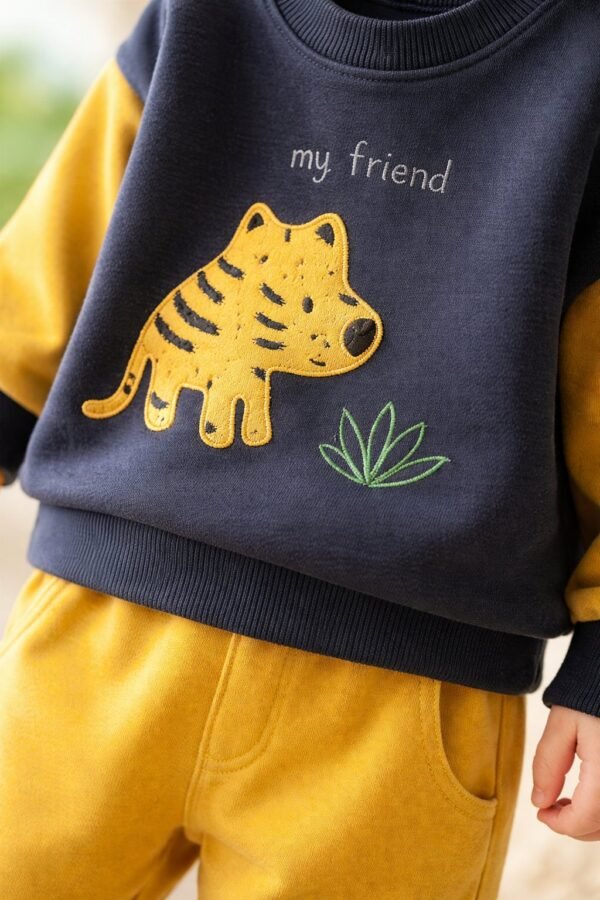 Pamuklu Bebek Takım Lacivert Uzun Kollu Sweatshirt ve Pantolon, Rahat ve Dayanıklı - Gorsel 3