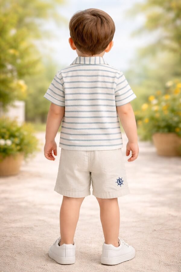 Erkek Çocuk Gemi Nakışlı Çizgili Keten Gömlek ve Şort Takımı Mavi Beyaz Çizgili - Gorsel 4