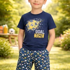 Erkek çocuk Goal Time yazılı top baskılı kısa kollu pijama takımı, rahat ve şık tasarım