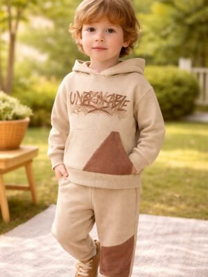 Erkek Çocuk Kapşonlu Kanguru Cepli Takım Kahverengi Renkli ve Rahat