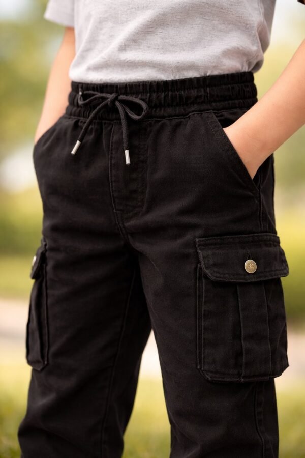 Erkek Çocuk Kargo Cepli Lastikli Kanvas Pantolon Siyah Renkli Günlük Kullanım - Gorsel 3