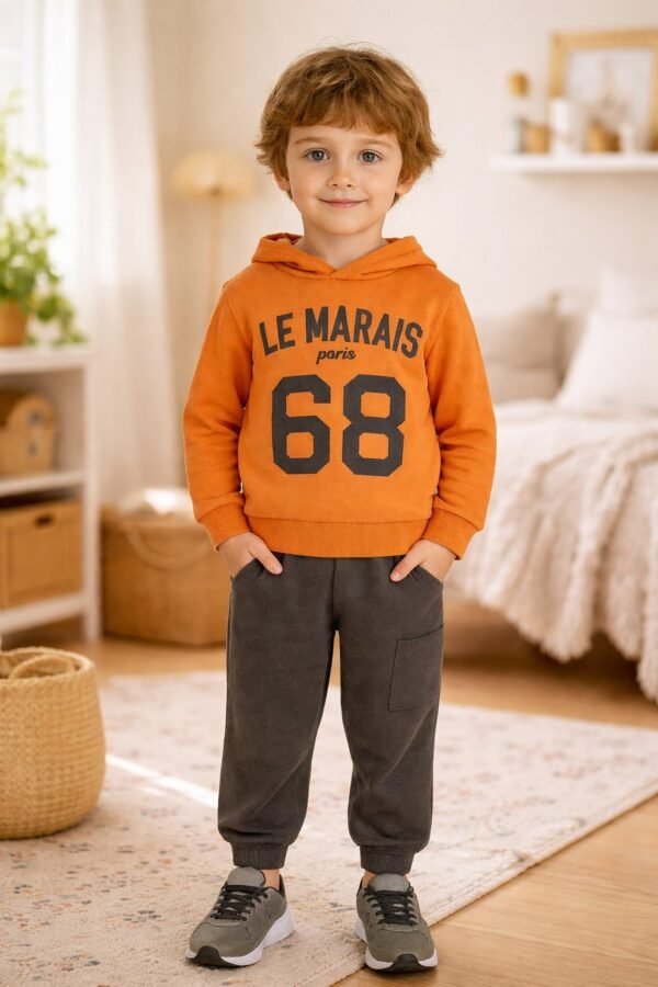 Erkek Çocuk turuncu eşofman takımı, rahat hareket ve dayanıklı yapı ile - Gorsel 2