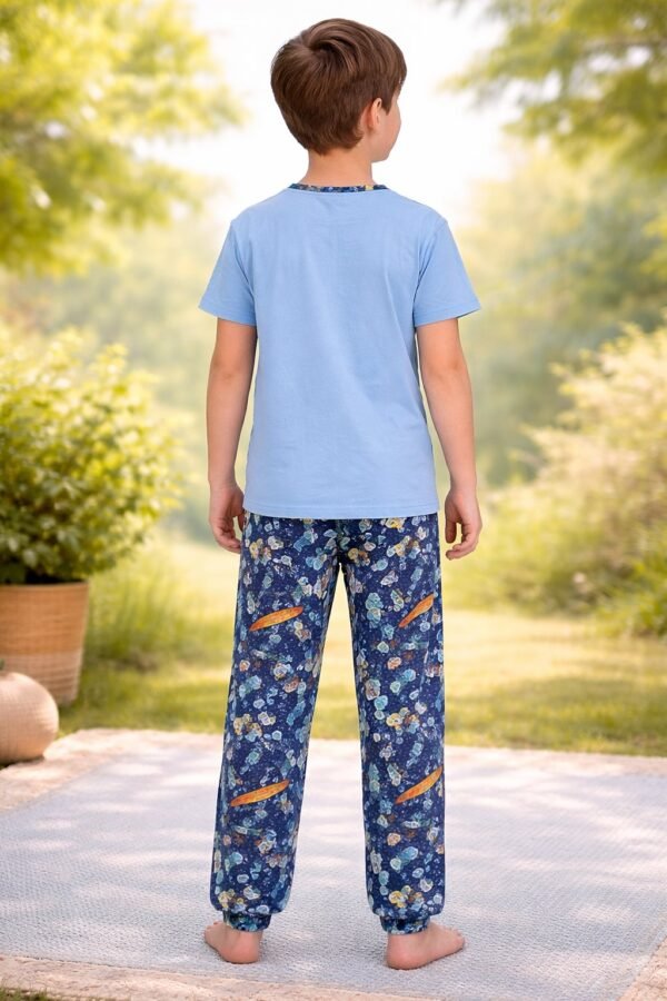 Erkek Çocuk Skate Yazılı Kısa Kollu Pamuklu Mavi Renk Pijama Takımı rahat ve şık tasarım - Gorsel 4
