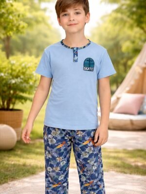 Erkek Çocuk Skate Yazılı Kısa Kollu Pamuklu Mavi Renk Pijama Takımı rahat ve şık tasarım