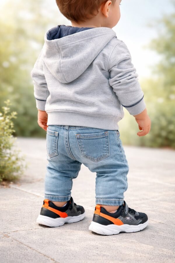 Erkek Çocuk Spor Ayakkabı Siyah Beden 31-35 Kaymaz Taban - Çocuk Ayakkabıları - Gorsel 4