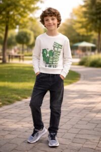 Erkek Çocuk Sweat - Kot Pantolon Takımı Siyah Ve Mavi Seçenekleriyle