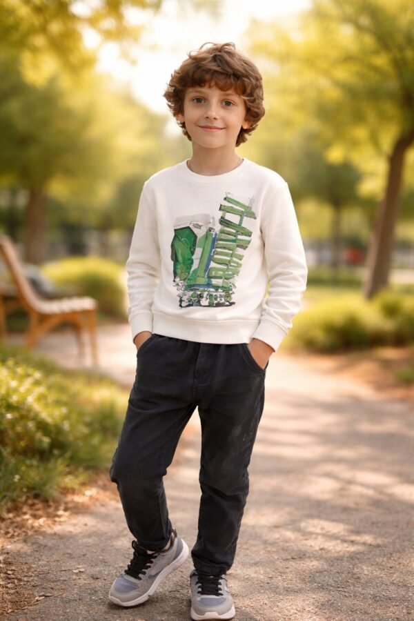 Erkek Çocuk Sweatshirt ve Kot Pantolon Takımı Siyah ve Mavi Renkler, Rahat ve Dayanıklı, Günlük Giyim - Gorsel 2