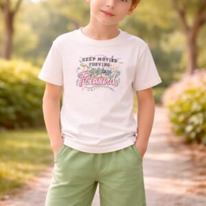 Erkek çocuk yazlık takım, kısa kollu tişört ve şort, krem yeşil renkli rahat ve şık