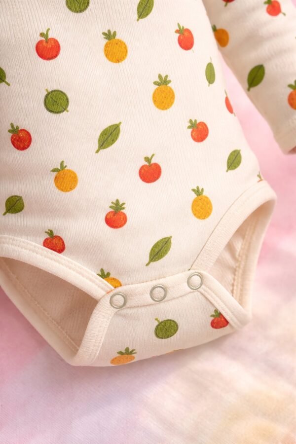 Kız Bebek Meyve Desenli Uzun Kollu Çıtçıtlı Body, rahat ve şık bebek giyim - Gorsel 3