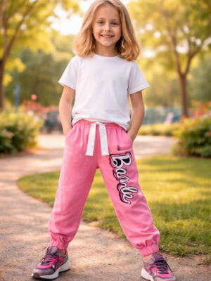 Kız Çocuk Barbie Desenli Pamuklu Alt Eşofman Takımı Pembe Renkli ve Rahat