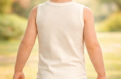 Unisex Teyzem Beni Çok Seviyor Yazılı Sıfır Kollu Bebek Body, Krem, rahat ve hareketli - Gorsel 4