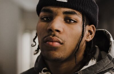 Bebek ilk ayakkabı seçimi ve ayak gelişimi