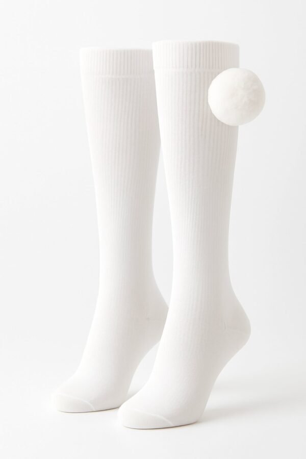 Bebek kız çorapları, ponpon detaylı golf modeli, rahat ve şık, çeşitli renk ve beden seçenekleri